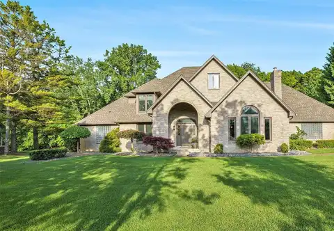 2032 Dean Drive, Washington, MI 48094
