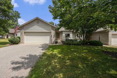 2598 Falcon Wood Drive NW, Walker, MI 49534