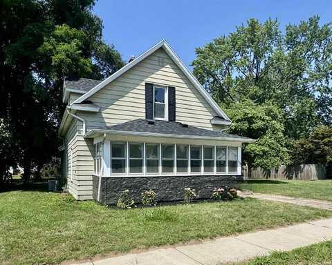 1434 E 4Th Street, Mishawaka, IN 46544
