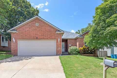 126 Mystic Avenue, Hollister, MO 65672