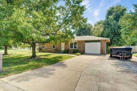 1020 Gretchen Street, Nixa, MO 65714
