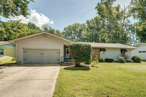 3528 S Fort Avenue, Springfield, MO 65807