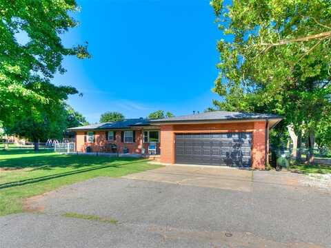 1717 S Webster Drive, Midwest City, OK 73130
