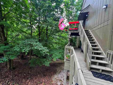 9406 S Lake Ridge Drive, Bloomington, IN 47401