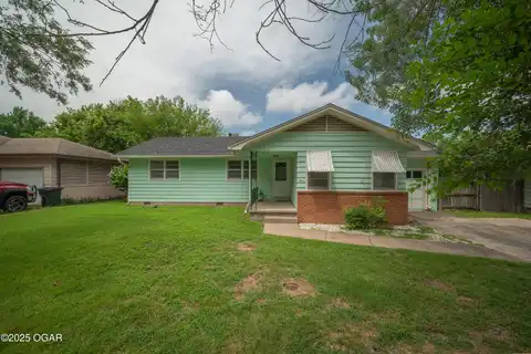 3010 Missouri Avenue, Joplin, MO 64804