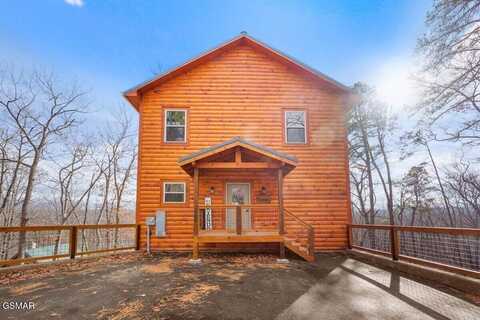 1808 Spring Hill Drive, Sevierville, TN 37876