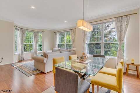 25 Wildflower Ln, Morris, NJ 07960