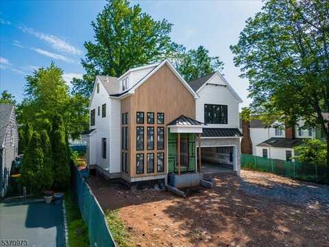 125 Tudor Oval, Westfield, NJ 07090