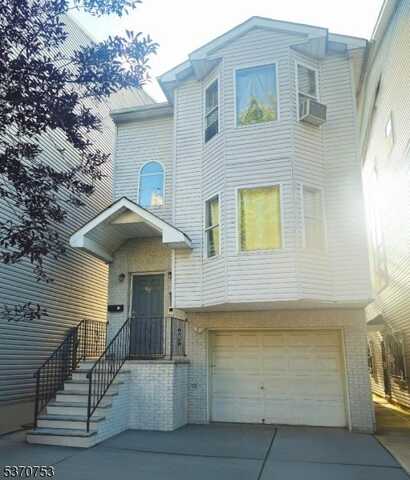 447 S 18Th St, Newark, NJ 07103