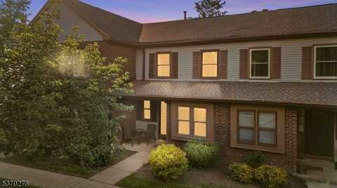 46 Barn Owl Dr, Allamuchy, NJ 07840