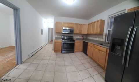 71 Hudson St, Newark, NJ 07103
