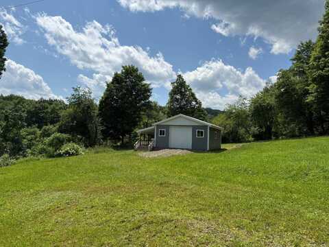 695 Turner Hill Rd, Corry, PA 16407