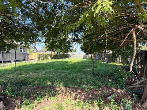 5240 Pasteur Blvd, New Orleans, LA 70122