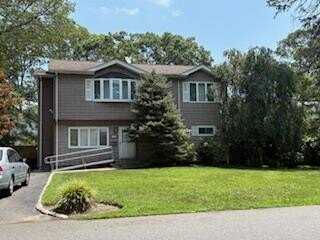 353 Litchfield Avenue, Babylon, NY 11702