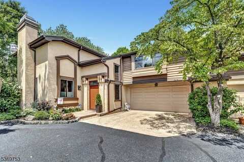 107 Sayre Dr, Plainsboro Twp., NJ 08540