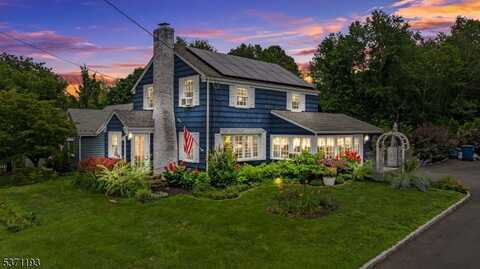 61 Laurel Ave, Franklin, NJ 08528