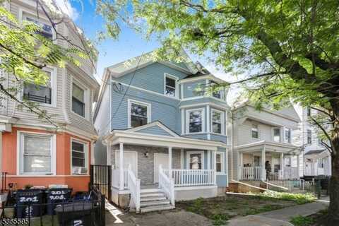 199 3rd Street, Newark, NJ 07107