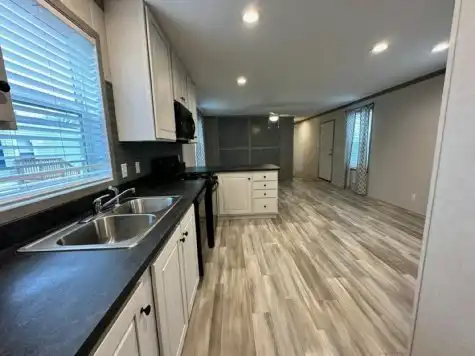 2449 Pajot Drive, Kawkawlin, MI 48631