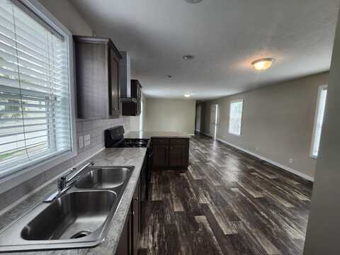 5 Starling Hill Drive, Orion Township, MI 48359
