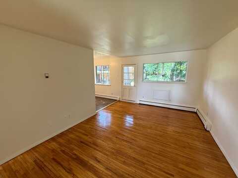 199 Babbitt Rd, Bedford Hills, NY 10507