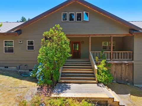 8015 Kneeland Road, Kneeland, CA 95549