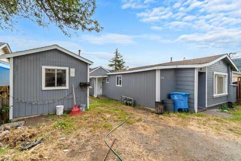 520 Wildwood Avenue, Rio Dell, CA 95562