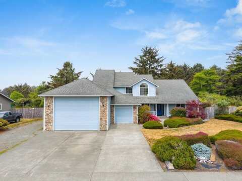2983 Springer Drive, McKinleyville, CA 95519