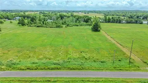 Walrath Road, Lima, NY 13622