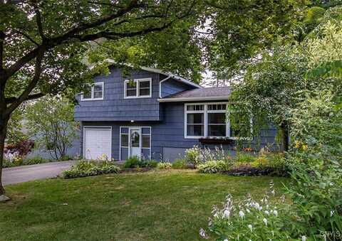 112 Haverhill Drive, DeWitt, NY 13214