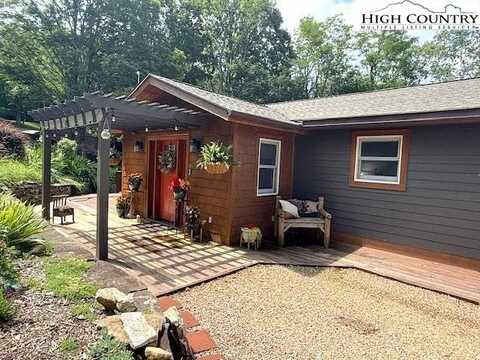 88 Covered Bridge Road, Banner Elk, NC 28604