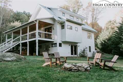 2753 Dutch Creek Road, Banner Elk, NC 28604