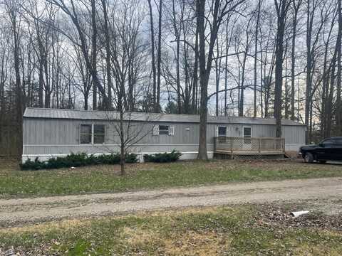 420 S Private Road 690 W, North Vernon, IN 47265