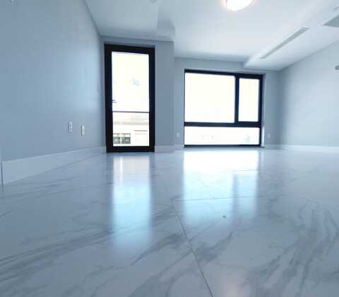 643 5th Ave, Brooklyn, NY 11215