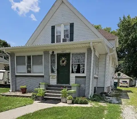420 Hawkinson Avenue, Galesburg, IL 61401