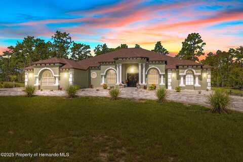 18043 Palmdale Road, Weeki Wachee, FL 34614