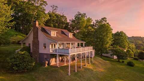 150 Lauren Lane, Franklin, NC 28734