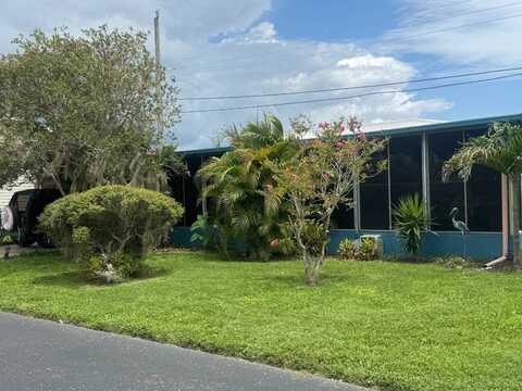 916 52nd Avenue Lane West, Bradenton, FL 34207
