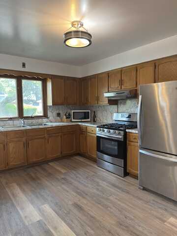 203 TERRACE AVE, Hasbrouck Heights, NJ 07604