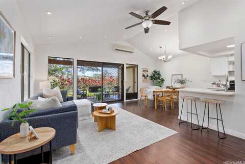 98-1753 Kaahumanu Street, Aiea, HI 96701