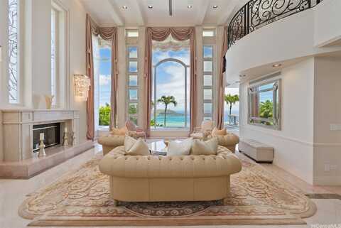 763 Kaulana Place, Honolulu, HI 96821