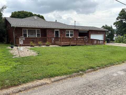 110 Elm, Belpre, OH 45714