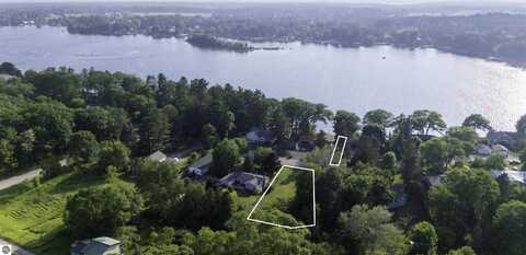 0000 LAKE DRIVE, TRAVERSE CITY, MI 49685