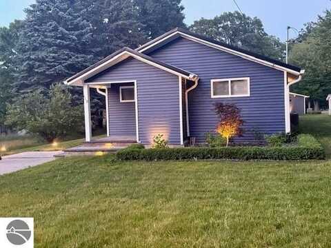 119 DESOTO AVENUE AND 206 JOLIET AVENUE, HOUGHTON LAKE, MI 48629