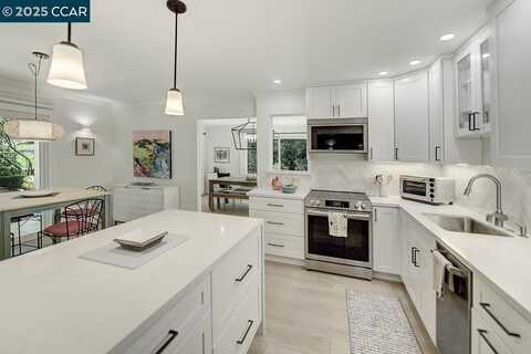 3474 Tice Creek Dr, Walnut Creek, CA 94595