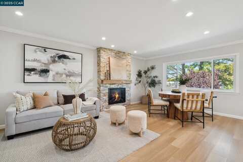 1150 Canyonwood Court, Walnut Creek, CA 94595