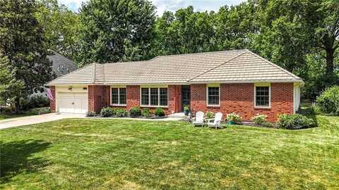 2524 W 90th Street, Leawood, KS 66206