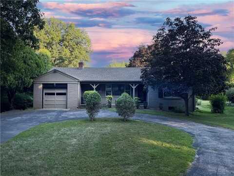 8614 Meadow Lane, Leawood, KS 66206