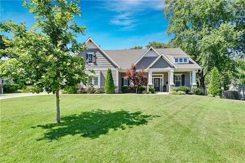 2210 W 73rd Street, Prairie Village, KS 66208