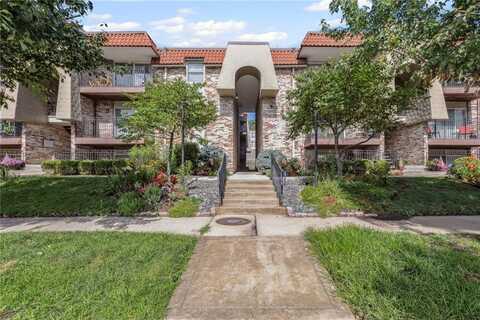 5006 Baltimore Avenue, Kansas City, MO 64112