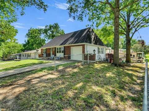 5728 N DENVER Avenue, Kansas City, MO 64119